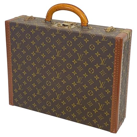 louis vuitton red suitcase|louis vuitton suitcase vintage.